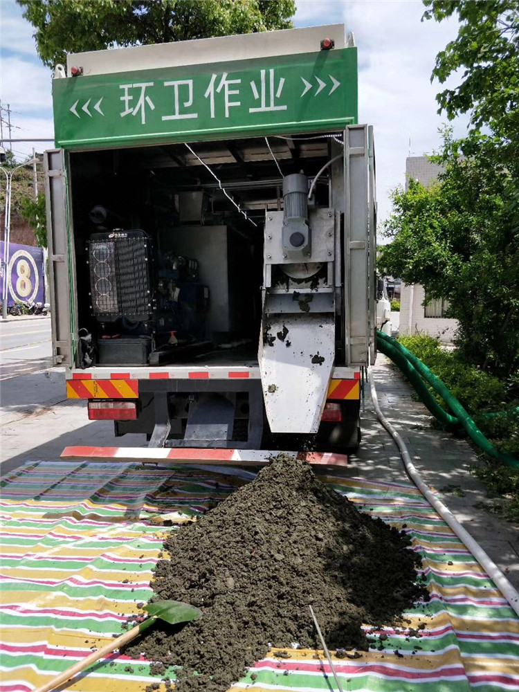 东郊镇淤泥干湿分离