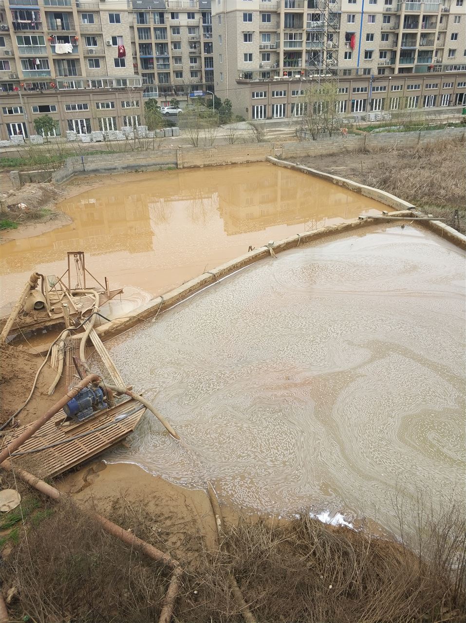 东郊镇沉淀池淤泥清理-厂区废水池淤泥清淤