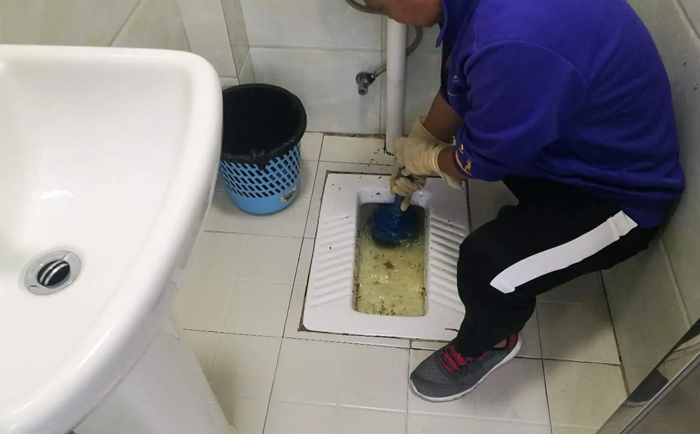 东郊镇疏通蹲坑