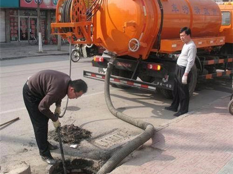 东郊镇清掏化粪池,健康生活从这里开始